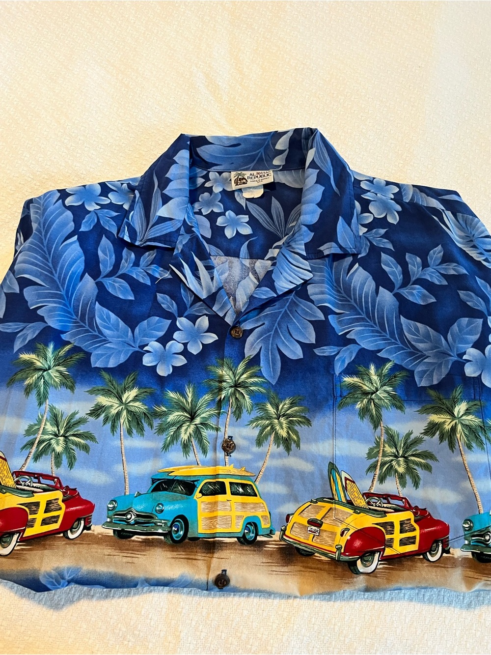 Aloha Republic Made in Hawaii USA Men’s Size XL Button Down Short Sleeve EUC